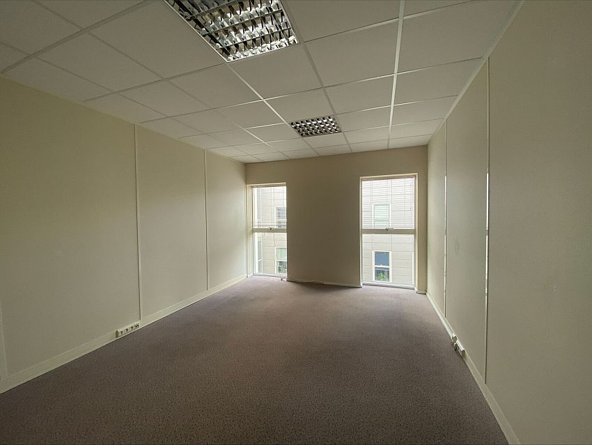 Bureau Vente/Location 35000 RENNES 12A RUE PATIS TATELIN