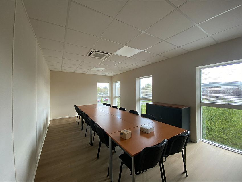 Bureau Vente/Location 35000 RENNES 12A RUE PATIS TATELIN