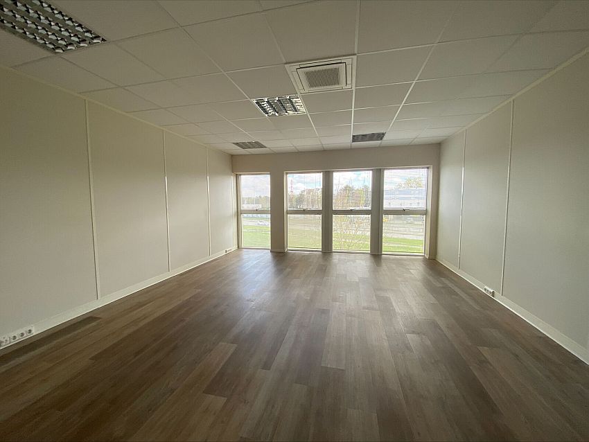 Bureau Vente/Location 35000 RENNES 12A RUE PATIS TATELIN