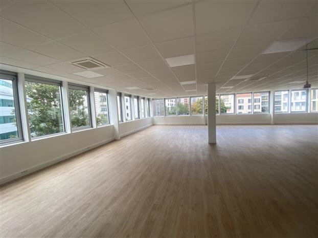 Bureau Location 92400 COURBEVOIE 4 RUE DE L'ABREUVOIR