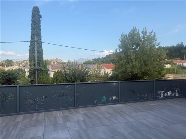 Bureau Location 06410 BIOT