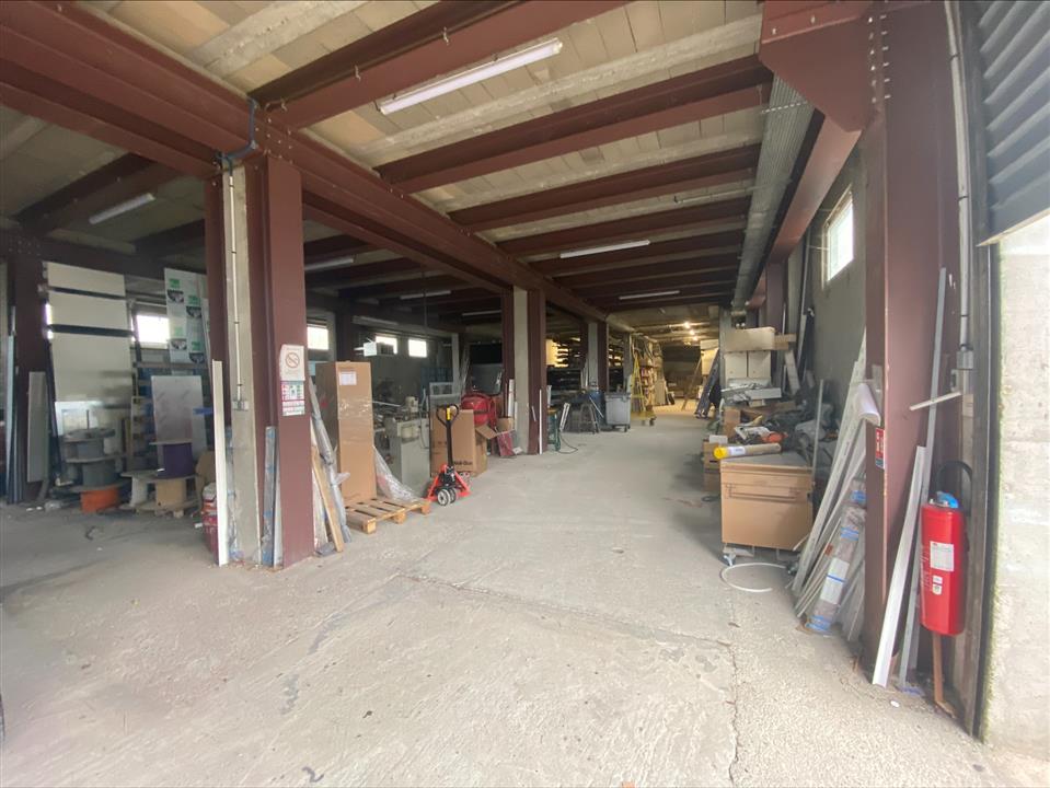 Local d'activités Vente/Location 91160 CHAMPLAN