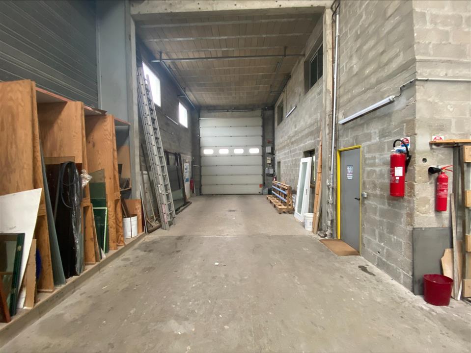 Local d'activités Vente/Location 91160 CHAMPLAN