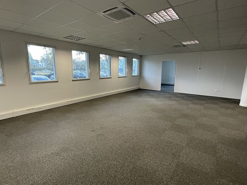 Bureau Location 44300 NANTES 11 RUE DU CHEMIN ROUGE