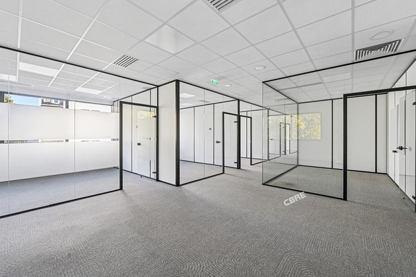 Local d'activités Location 92220 BAGNEUX