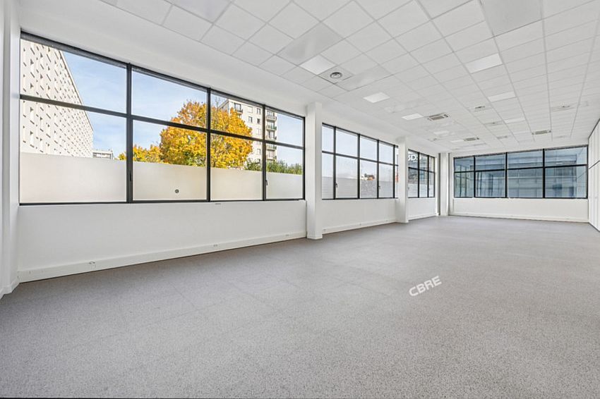 Local d'activités Location 92220 BAGNEUX