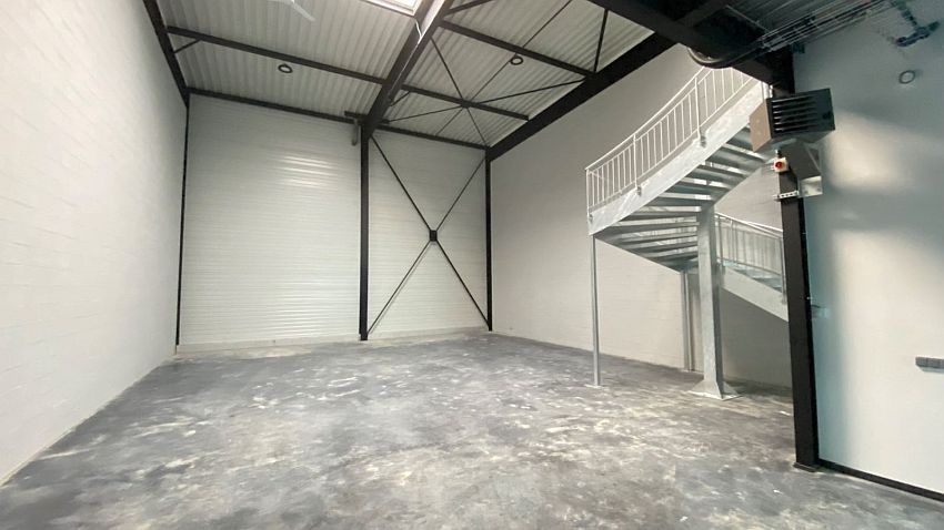 Local d'activités Location 77181 COURTRY