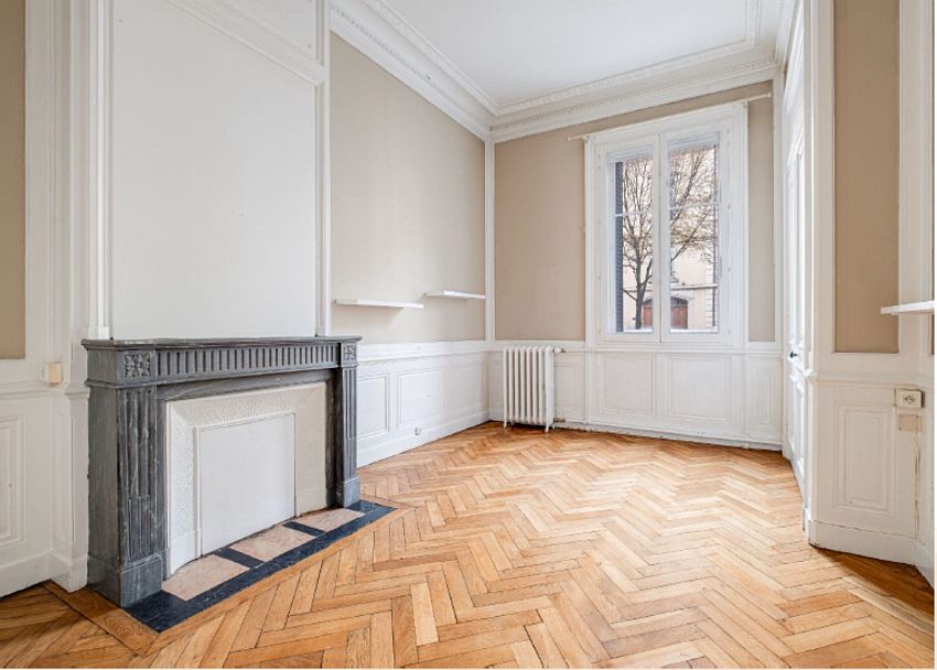 Bureau Vente 69006 LYON 10 RUE DUQUESNE