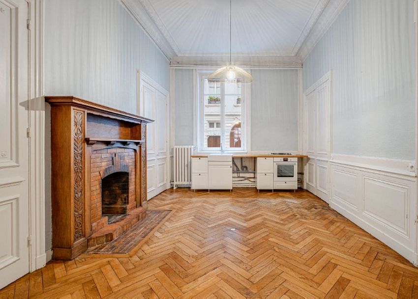 Bureau Vente 69006 LYON 10 RUE DUQUESNE