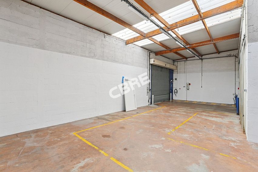 Local d'activités Location 93170 BAGNOLET