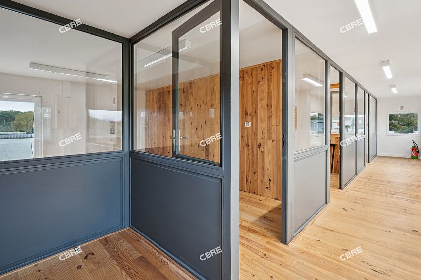 Local d'activités Location 33140 CADAUJAC