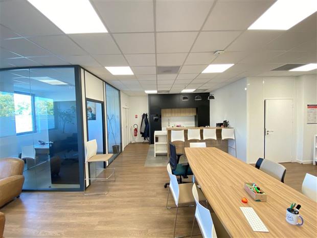 Local d'activités Vente 77700 BAILLY ROMAINVILLIERS