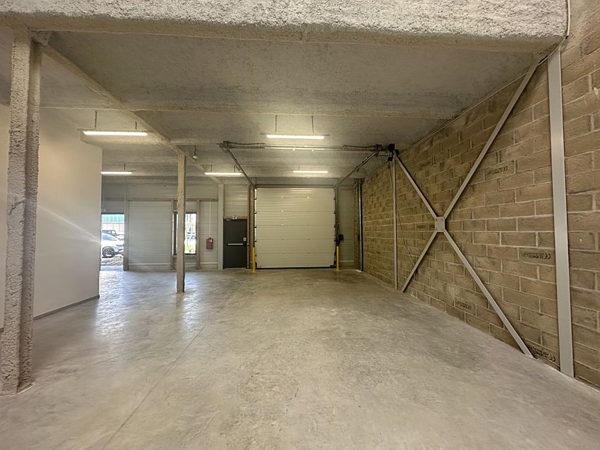 Local d'activités Location 77700 COUPVRAY