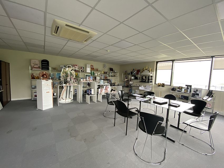 Local d'activités Location 91090 LISSES