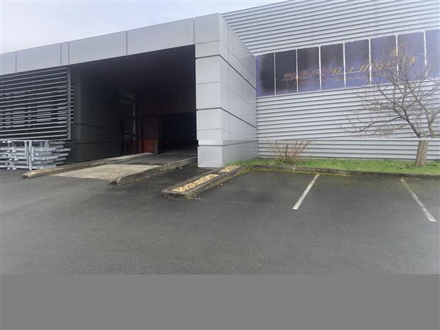 Entrepôt / Local d'activités Vente/Location 33560 CARBON BLANC