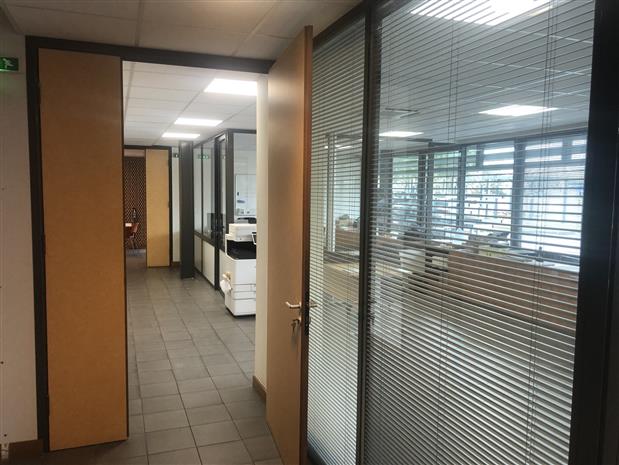 Entrepôt / Local d'activités Vente/Location 33560 CARBON BLANC