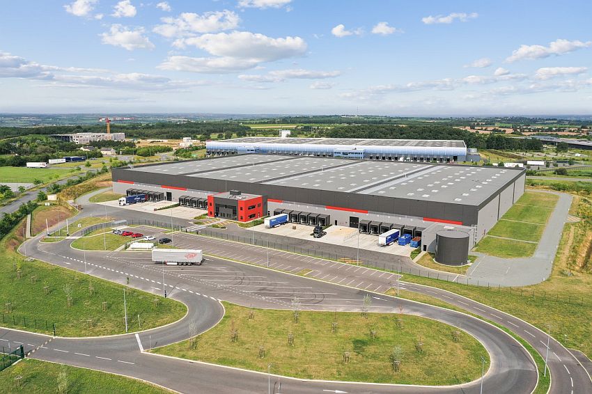 Entrepôt / Local d'activités Location 49750 BEAULIEU SUR LAYON  ZAC ANJOU ACTIPARC DU LAYON