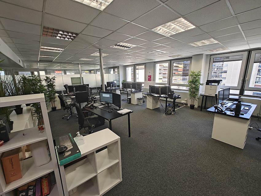 Bureau Vente 13006 MARSEILLE