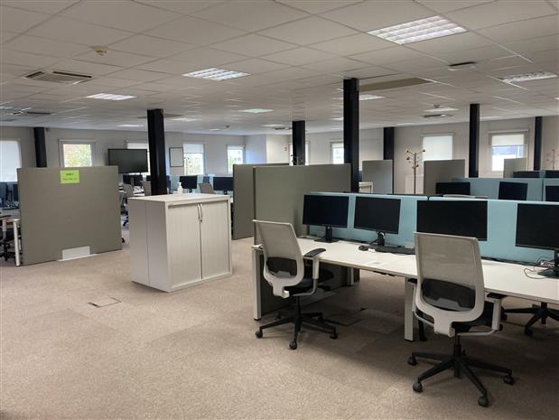 Bureau Location 33700 MERIGNAC 1 ALLEE PIERRE GILLES DE GENNES
