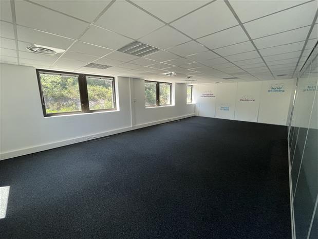 Bureau Location 06560 VALBONNE