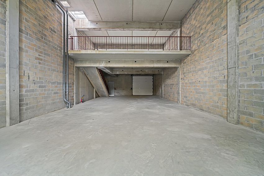 Local d'activités Location 77700 SERRIS