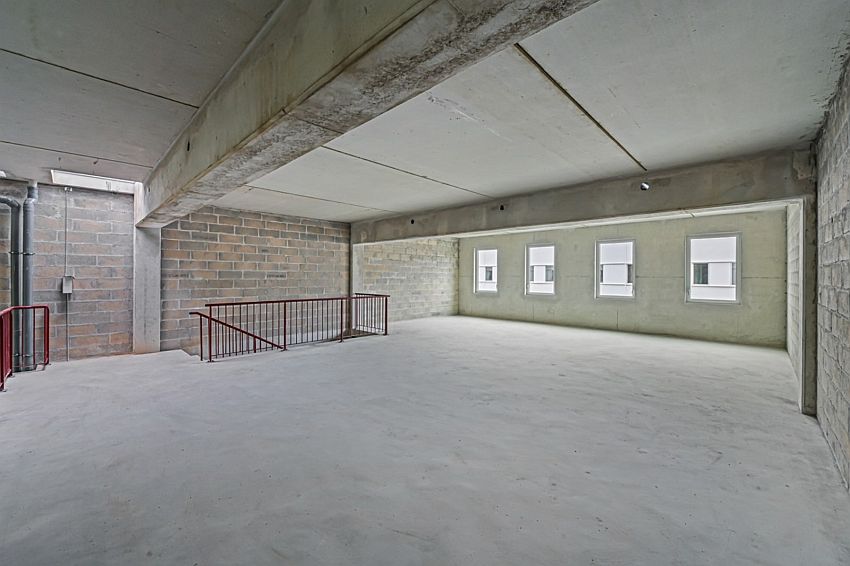 Local d'activités Location 77700 SERRIS