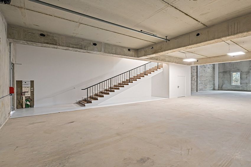 Local d'activités Location 77700 SERRIS