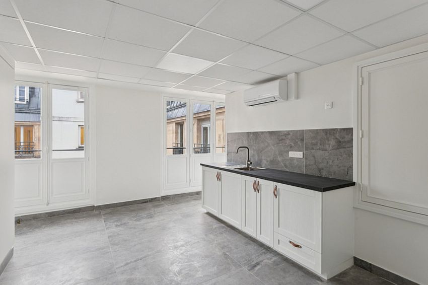 Bureau Location 75008 PARIS 75 AVENUE DES CHAMPS ELYSEES