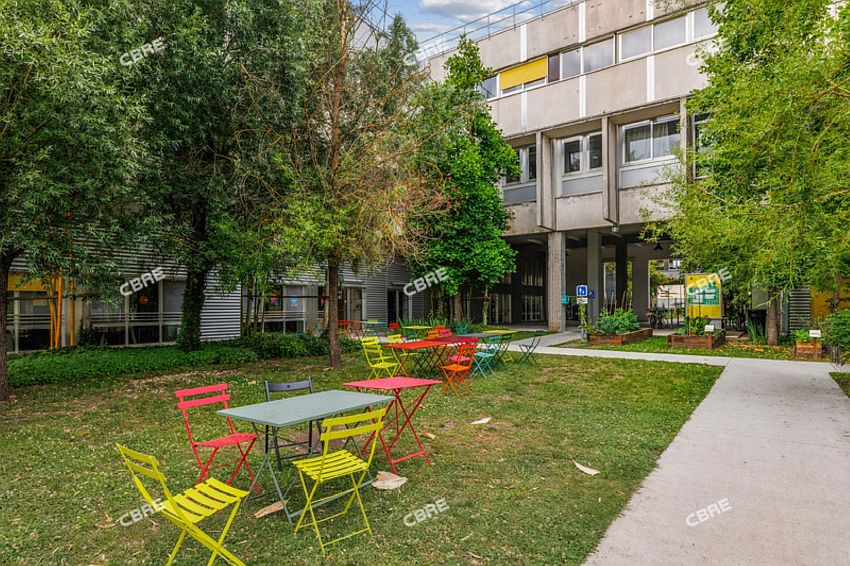Bureau Location 33130 BEGLES 406 BOULEVARD JEAN JACQUES BOSC