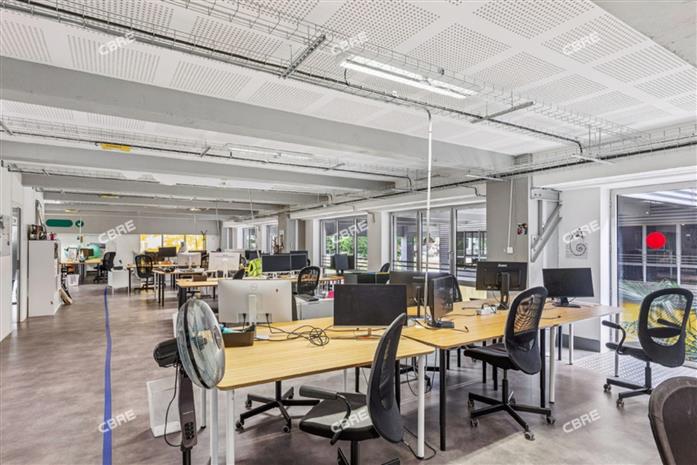 Bureau Location 33130 BEGLES 406 BOULEVARD JEAN JACQUES BOSC