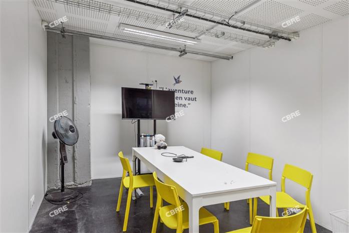 Bureau Location 33130 BEGLES 406 BOULEVARD JEAN JACQUES BOSC