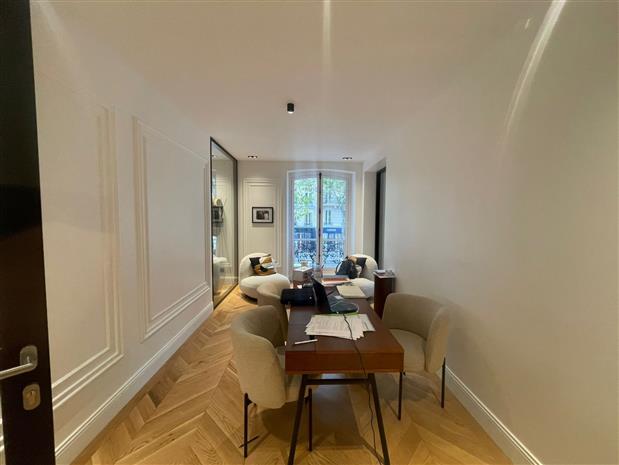 Bureau Vente 75008 PARIS
