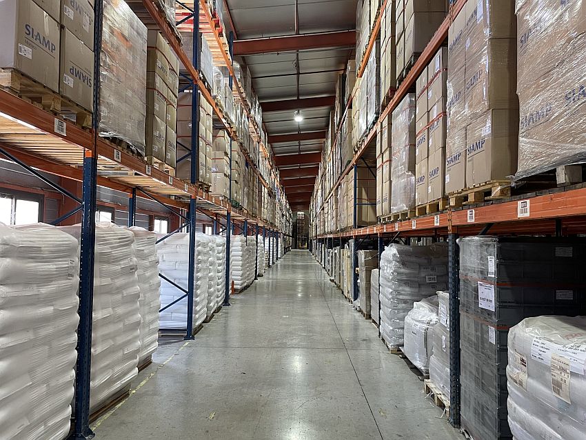 Entrepôt / Local d'activités Location 06510 LE BROC