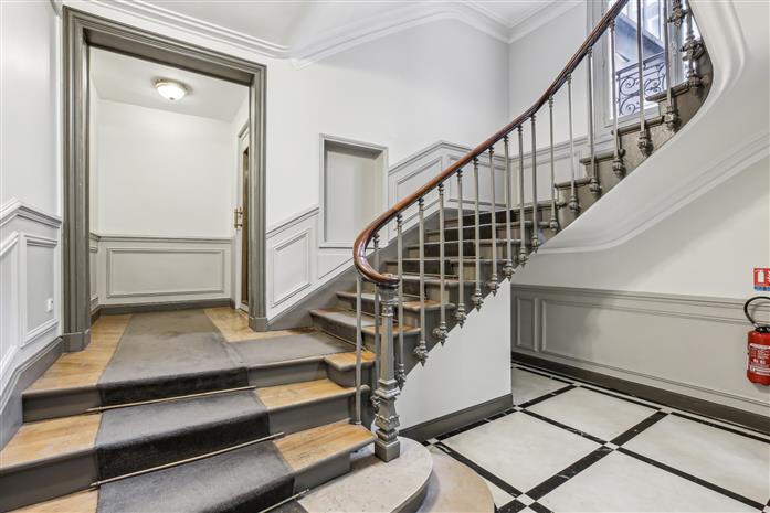 Bureau Vente 75008 PARIS