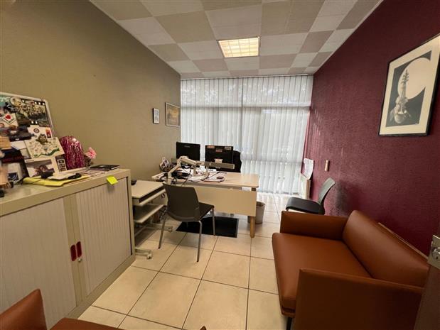 Bureau Vente 33000 BORDEAUX 44 RUE JOSEPH ABRIA