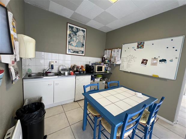 Bureau Vente 33000 BORDEAUX 44 RUE JOSEPH ABRIA