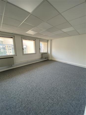 Bureau Location 06200 NICE