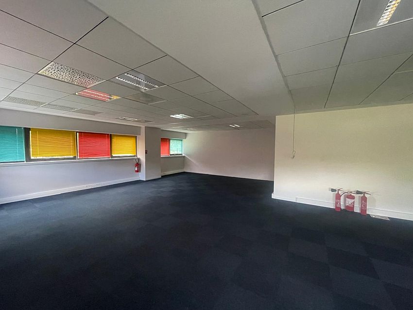 Bureau Location 33700 MERIGNAC  RUE ARIANE