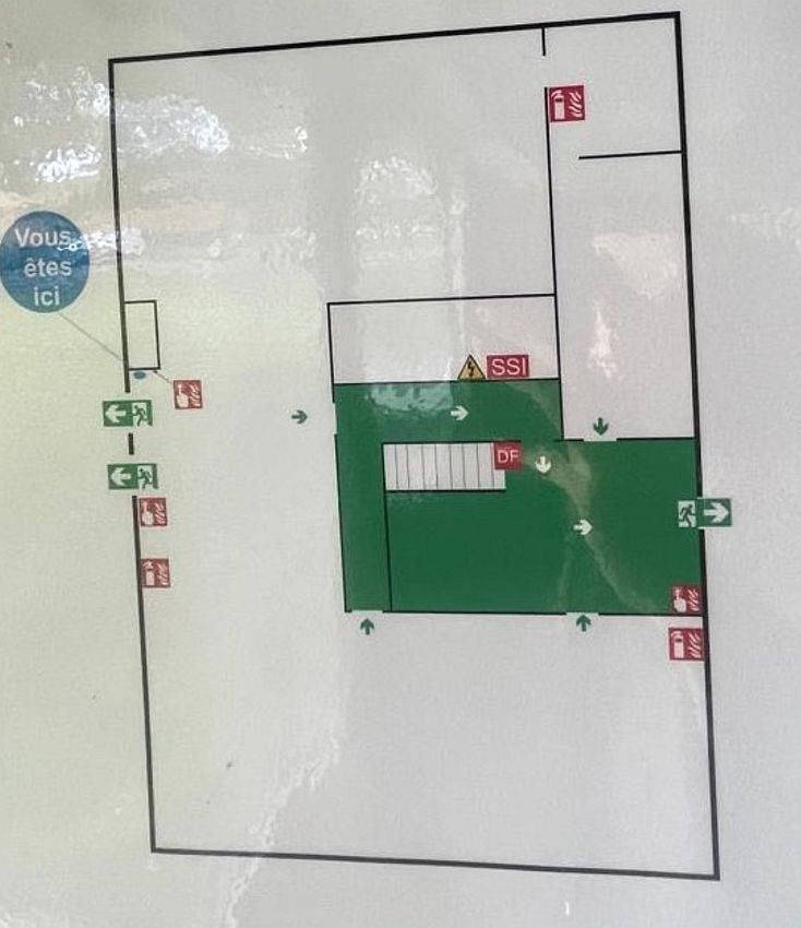 Bureau Location 33700 MERIGNAC  RUE ARIANE