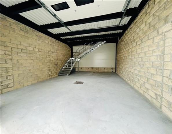 Local d'activités Location 93800 EPINAY SUR SEINE