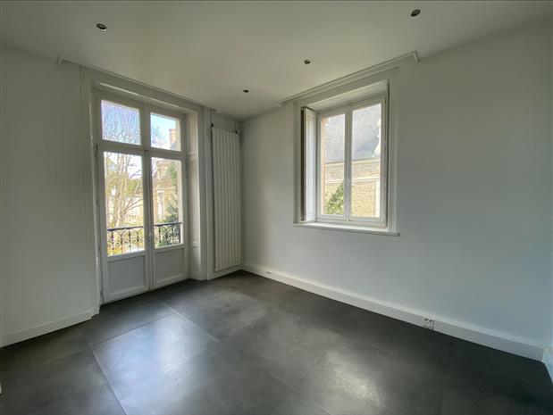 Bureau Location 35000 RENNES 9 RUE DES FOSSES