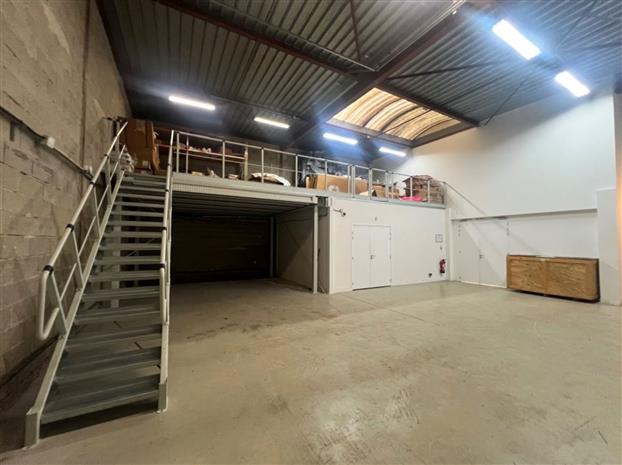 Local d'activités Vente 78350 JOUY EN JOSAS