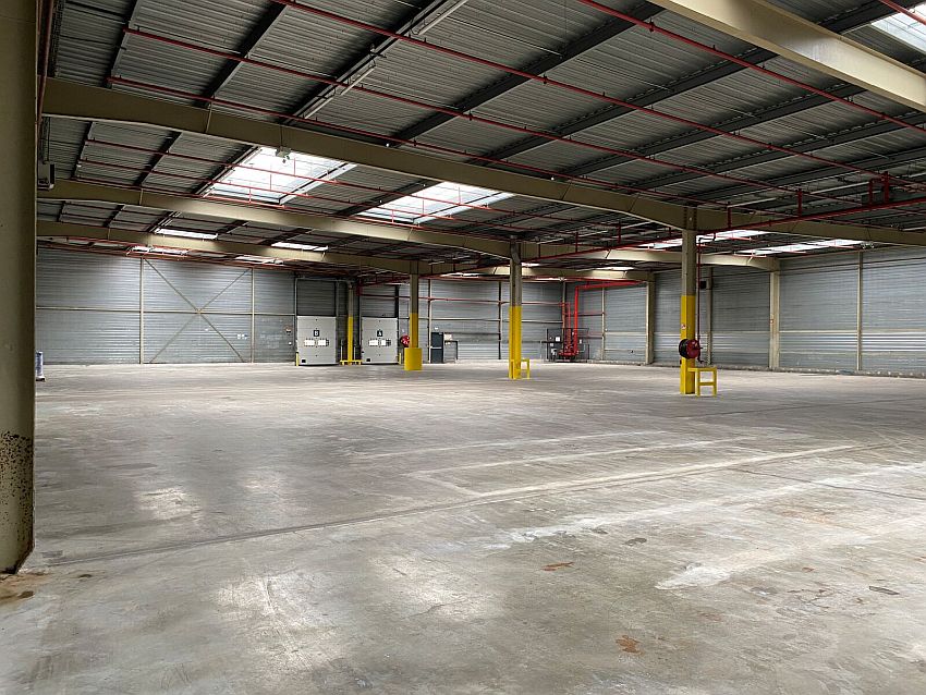 Entrepôt / Local d'activités Location 45430 CHECY