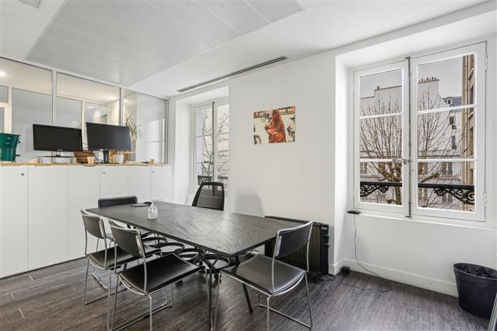 Bureau Location 75008 PARIS 35-37 RUE DE MIROMESNIL