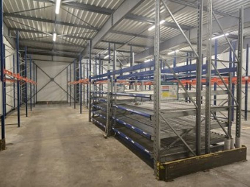 Entrepôt / Local d'activités Vente/Location 61200 ARGENTAN
