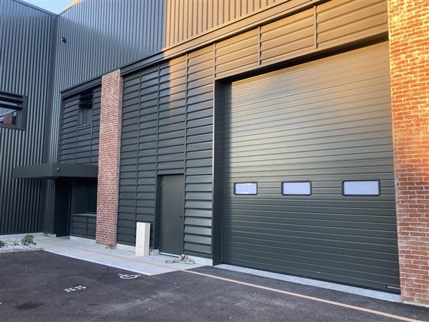 Local d'activités Vente 83870 SIGNES