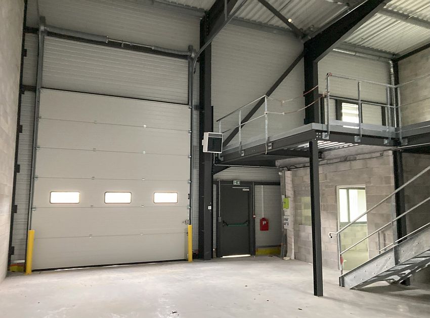 Entrepôt / Local d'activités Vente 83870 SIGNES