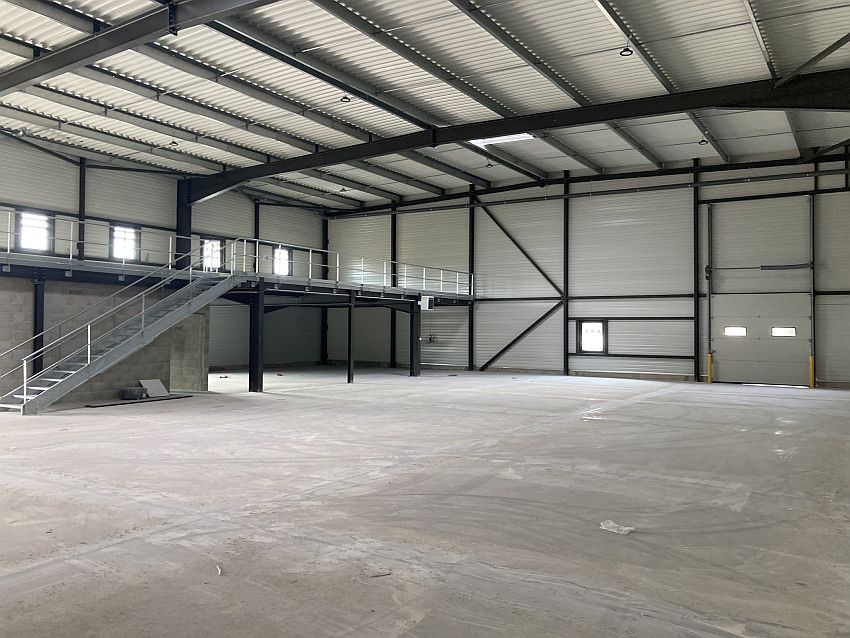 Local d'activités Vente 83870 SIGNES