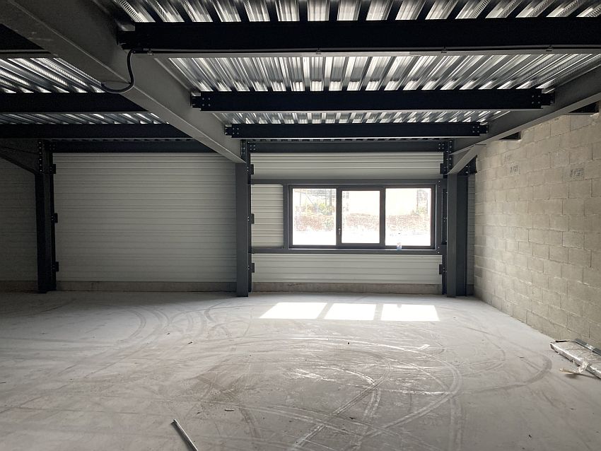 Local d'activités Vente 83870 SIGNES