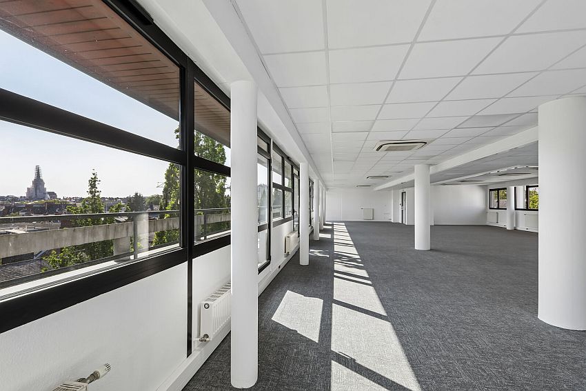 Bureau Location 44000 NANTES 25-27 RUE PAUL BELLAMY